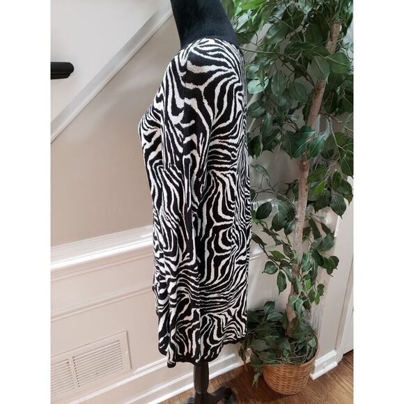 Est. 1946 Womens Black Animal Print Cotton Round Neck Long Sleeve Sweater Large - Picture 4 of 12